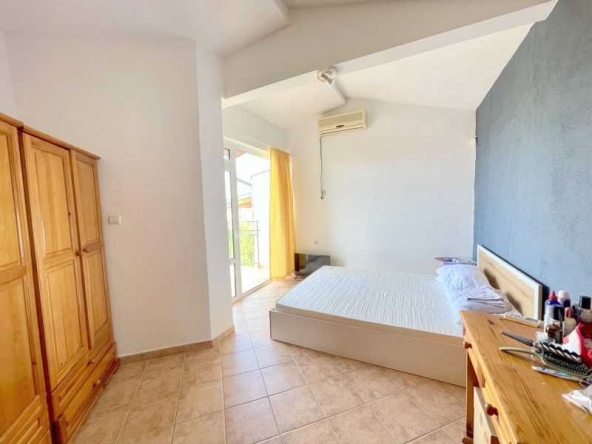 Хотел в Свети Влас - 452 кв.м за 426 €/кв.м - Снимка #1