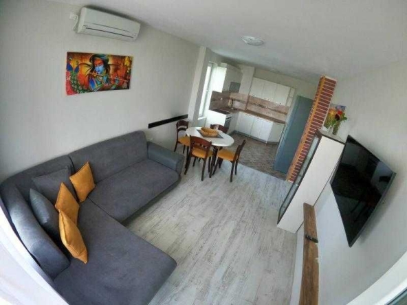 Дава се под наем Тристаен апартамент в Бургас, Меден рудник - зона А - 78 кв.м за 433.5 € - Снимка #1