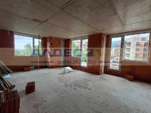 Тристаен апартамент в София, Малинова долина - 129 кв.м за 1470 €/кв.м - Снимка #1