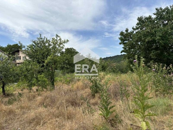 Парцел в с. Доброглед, Област Варна - 1755 кв.м за 36 €/кв.м - Снимка #1