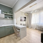 Тристаен апартамент в София, Център - 68 кв.м за 4043 €/кв.м - Снимка #1