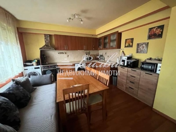 Етаж от къща в Шумен, Дивдядово - 98 кв.м за 1275 €/кв.м - Снимка #1