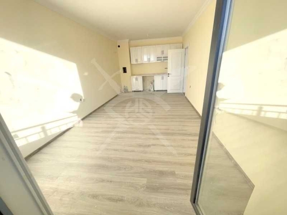 Двустаен апартамент в Бургас, Славейков - 65 кв.м за 1924 €/кв.м - Снимка #1