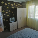 Дава се под наем Двустаен апартамент в Бургас, Славейков - 65 кв.м за 94.35 € - Снимка #1