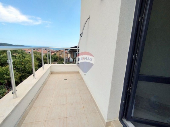 Тристаен апартамент в Варна, Виница - 96 кв.м за 1407 €/кв.м - Снимка #1