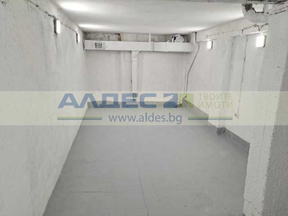 Гараж / Паркомясто в София, Лозенец - 31 кв.м за 2097 €/кв.м - Снимка #1