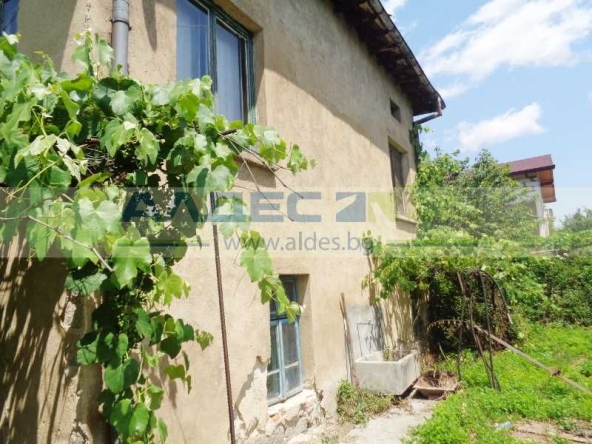 Къща в с. Драгичево, Област Перник - 130 кв.м за 639 €/кв.м - Снимка #1