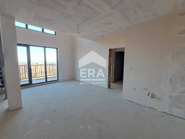 Четиристаен апартамент в Варна, Виница - 148 кв.м за 1391 €/кв.м - Снимка #1