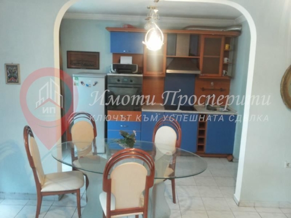 Дава се под наем Двустаен апартамент в София, Лозенец - 78 кв.м за 550 € - Снимка #1