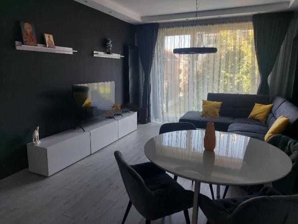 Дава се под наем Двустаен апартамент в София, Лозенец - 74 кв.м за 397.8 € - Снимка #1