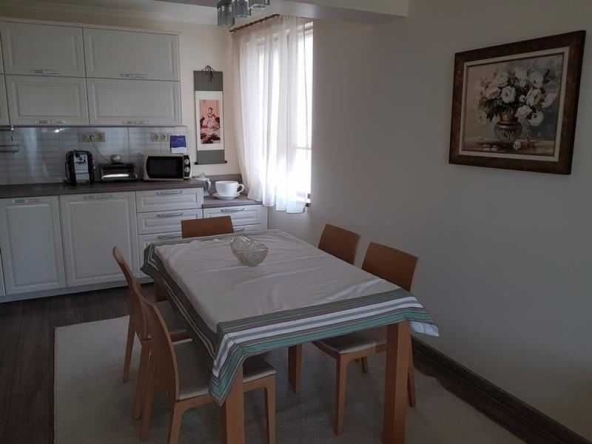 Дава се под наем Двустаен апартамент в София, Малинова долина - 78 кв.м за 351.9 € - Снимка #1