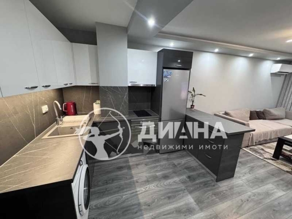 Двустаен апартамент в Пловдив, Каменица 1 - 67 кв.м за 2433 €/кв.м - Снимка #1
