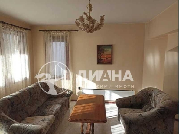 Тристаен апартамент в Пловдив, Кършияка - 104 кв.м за 1827 €/кв.м - Снимка #1