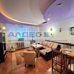 Тристаен апартамент в София, Яворов - 90 кв.м за 3807 €/кв.м - Снимка #1