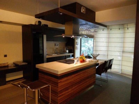 Дава се под наем Двустаен апартамент в София, Стрелбище - 55 кв.м за 357 € - Снимка #1