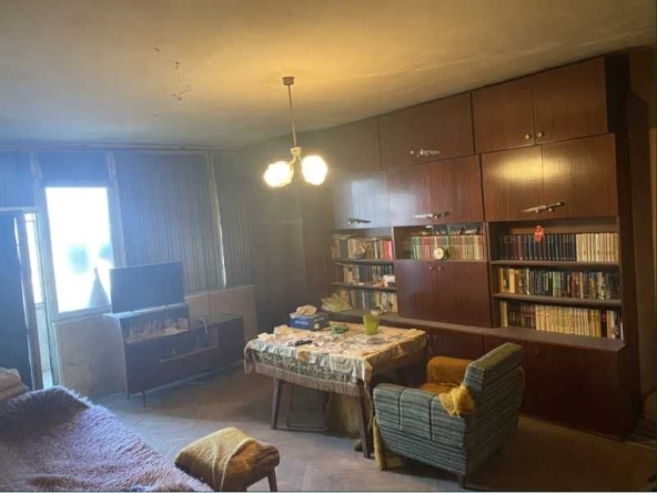 Двустаен апартамент в Търговище, Център - 71 кв.м за 984 €/кв.м - Снимка #1