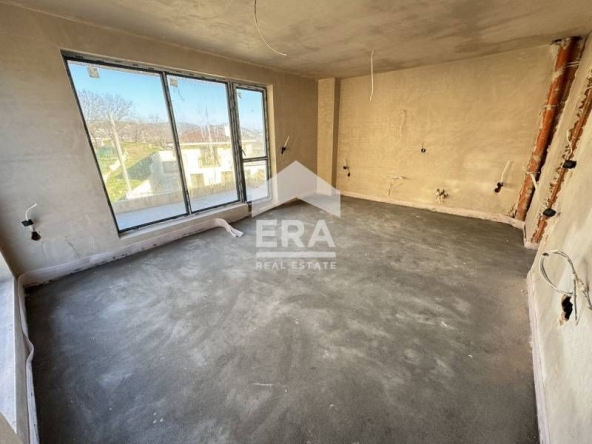 Двустаен апартамент в Варна, Виница - 61 кв.м за 1476 €/кв.м - Снимка #1