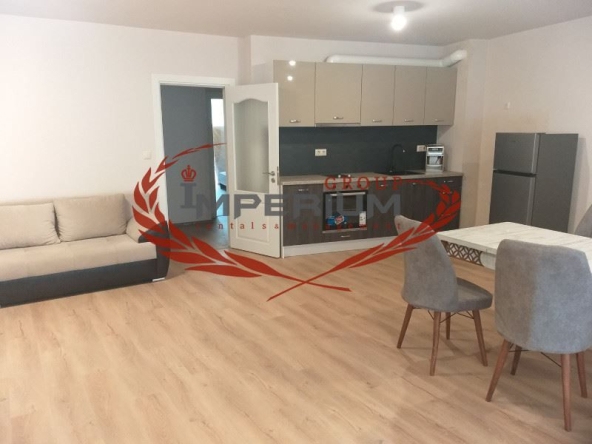 Дава се под наем Двустаен апартамент в Варна, Колхозен пазар - 70 кв.м за 586.5 € - Снимка #1