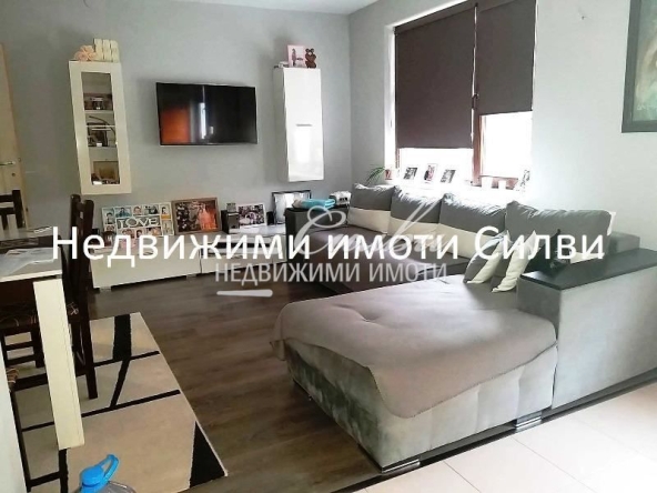 Дава се под наем Етаж от къща в Шумен, Пожарната - 147 кв.м за 408 € - Снимка #1