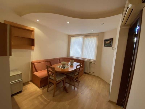 Дава се под наем Двустаен апартамент в София, Манастирски ливади - 54 кв.м за 561 € - Снимка #1