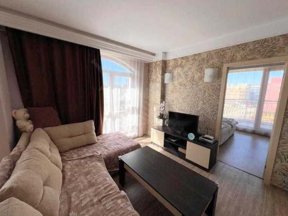 Тристаен апартамент в к.к. Слънчев бряг - 99 кв.м за 1314 €/кв.м - Снимка #1