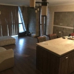 Дава се под наем Тристаен апартамент в Бургас, Център - 97 кв.м за 300 € - Снимка #1