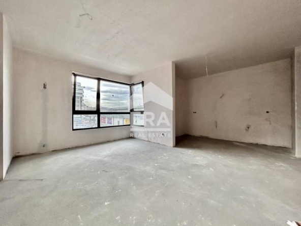 Двустаен апартамент в София, Младост 4 - 78 кв.м за 2008 €/кв.м - Снимка #1