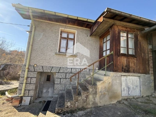 Къща в с. Гоздейка, Област Габрово - 60 кв.м за 444 €/кв.м - Снимка #1