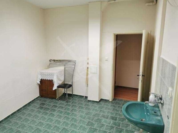 Офис в Пловдив, Каменица 1 - 90 кв.м за 867 €/кв.м - Снимка #1