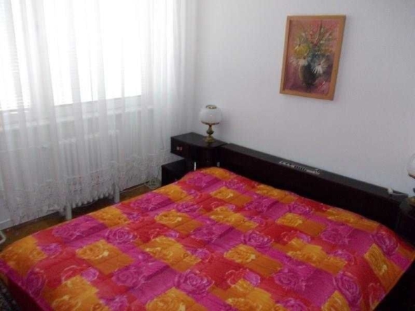 Дава се под наем Двустаен апартамент в София, Младост 2 - 56 кв.м за 408 € - Снимка #1