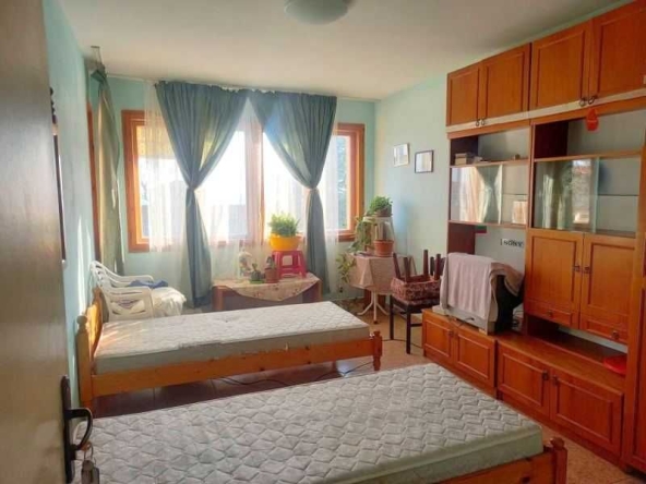 Къща в Свети Влас - 260 кв.м за 406 €/кв.м - Снимка #1