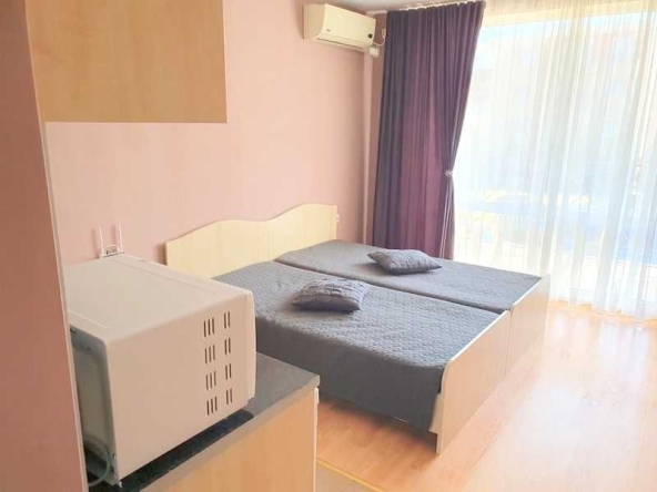 Двустаен апартамент в к.к. Слънчев бряг - 42 кв.м за 1012 €/кв.м - Снимка #1