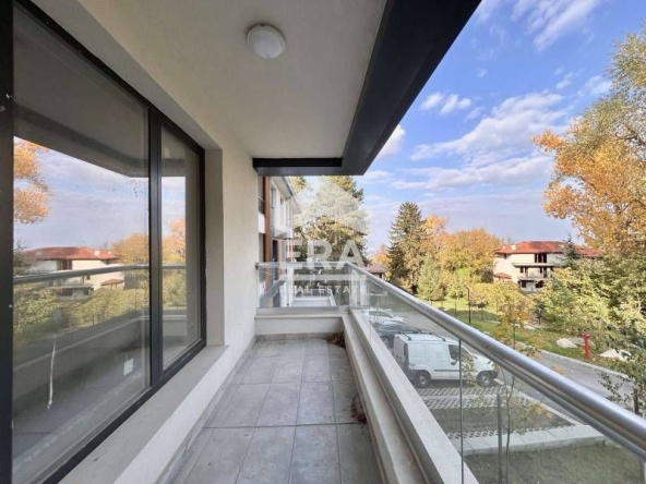 Тристаен апартамент в София, Бояна - 117 кв.м за 2023 €/кв.м - Снимка #1