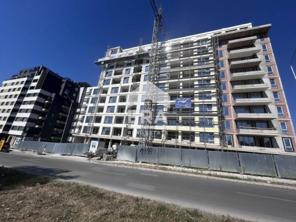 Тристаен апартамент в Варна, Възраждане 1 - 104 кв.м за 1635 €/кв.м - Снимка #1