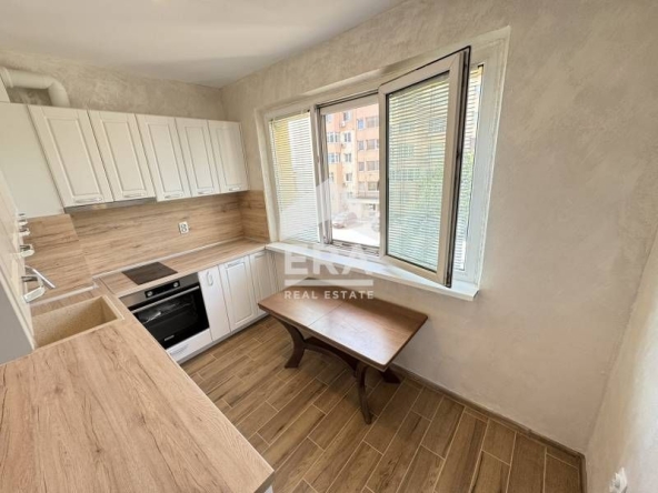 Двустаен апартамент в Аксаково - 57 кв.м за 1737 €/кв.м - Снимка #1