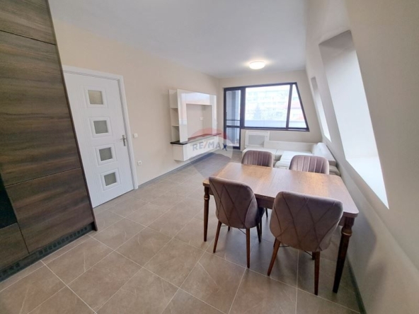 Дава се под наем Двустаен апартамент в Варна, Левски - 60 кв.м за 408 € - Снимка #1