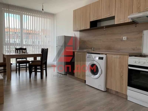 Дава се под наем Тристаен апартамент в Варна, Победа - 80 кв.м за 663 € - Снимка #1