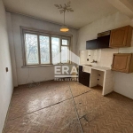 Тристаен апартамент в Хасково, Център - 65 кв.м за 954 €/кв.м - Снимка #1