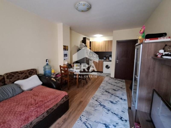 Двустаен апартамент в Варна, Център - 70 кв.м за 2086 €/кв.м - Снимка #1