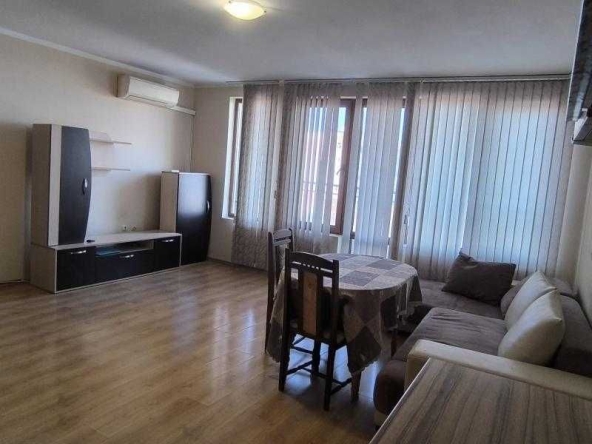 Дава се под наем Двустаен апартамент в Бургас, Изгрев - 60 кв.м за 433.5 € - Снимка #1