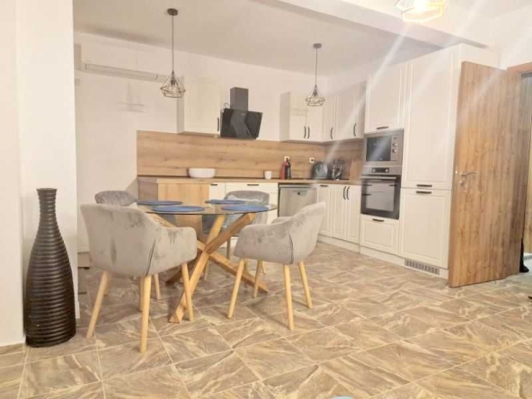 Къща в Бургас, Сарафово - 160 кв.м за 1750 €/кв.м - Снимка #1