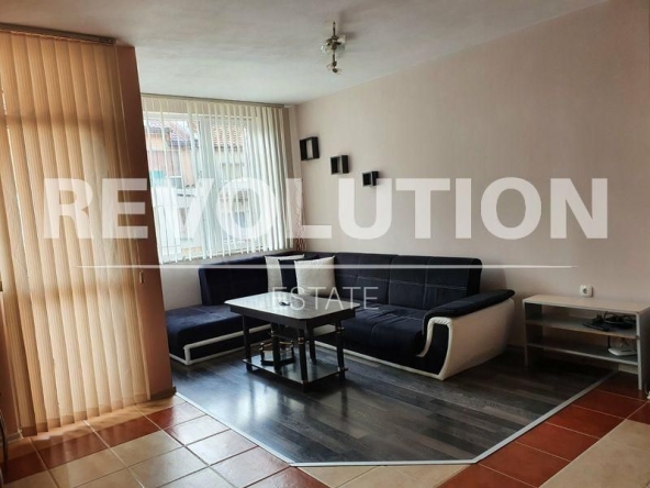 Дава се под наем Двустаен апартамент в Варна, Лятно кино Тракия - 70 кв.м за 350 € - Снимка #1