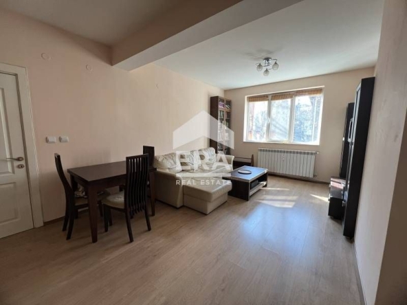 Дава се под наем Тристаен апартамент в София, Оборище - 97 кв.м за 765 € - Снимка #1