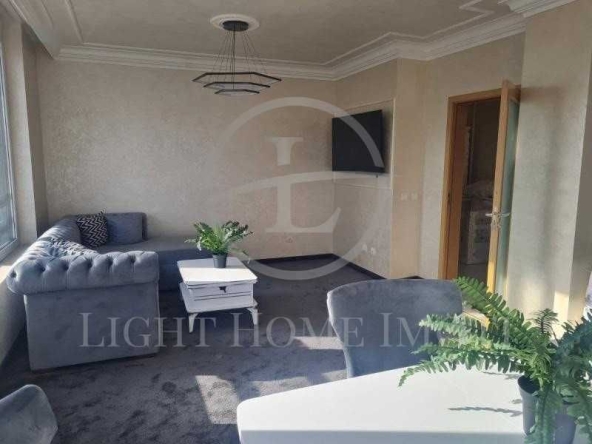 Тристаен апартамент в Пловдив, Кършияка - 120 кв.м за 2034 €/кв.м - Снимка #1