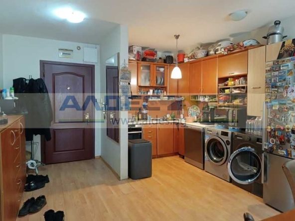 Тристаен апартамент в София, Витоша - 103 кв.м за 2525 €/кв.м - Снимка #1