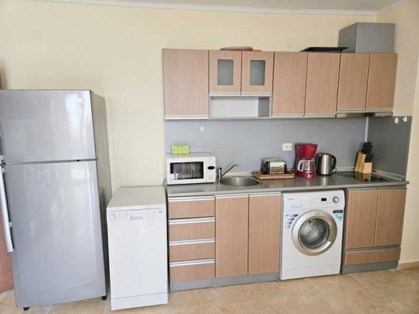 Тристаен апартамент в с. Равда, Област Бургас - 111 кв.м за 811 €/кв.м - Снимка #1