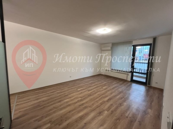 Дава се под наем Офис в София, Център - 60 кв.м за 490 € - Снимка #1