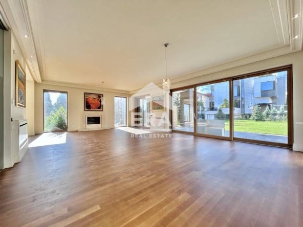 Къща в София, Драгалевци - 700 кв.м за 1715 €/кв.м - Снимка #1