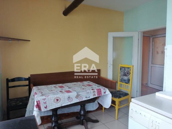 Дава се под наем Тристаен апартамент в Варна, Кайсиева градина - 96 кв.м за 375 € - Снимка #1