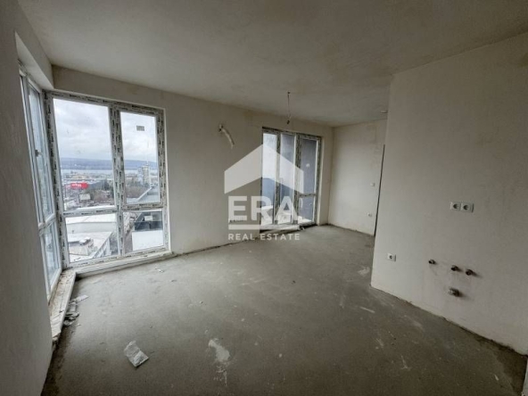 Двустаен апартамент в Варна, Трошево - 56 кв.м за 2233 €/кв.м - Снимка #1